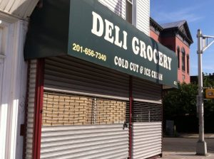 deli newsstand on congrees street - new business coming