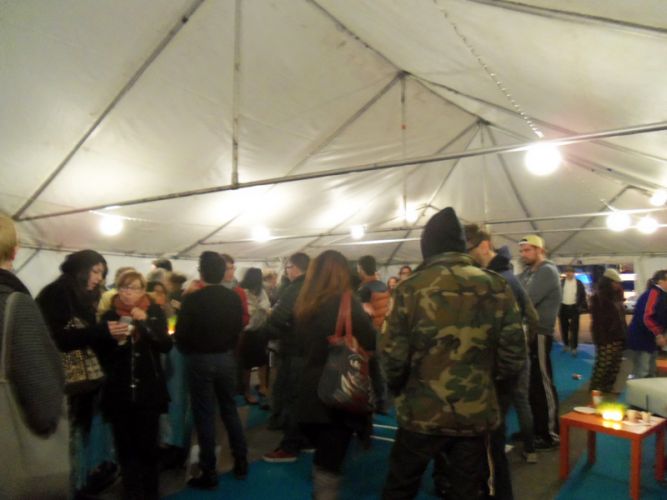 closing-party-jcast-tent-crowd